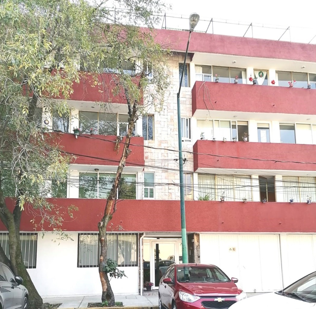 Departamento en Renta en Barrio San Lucas, Coyoacán. RAR-259