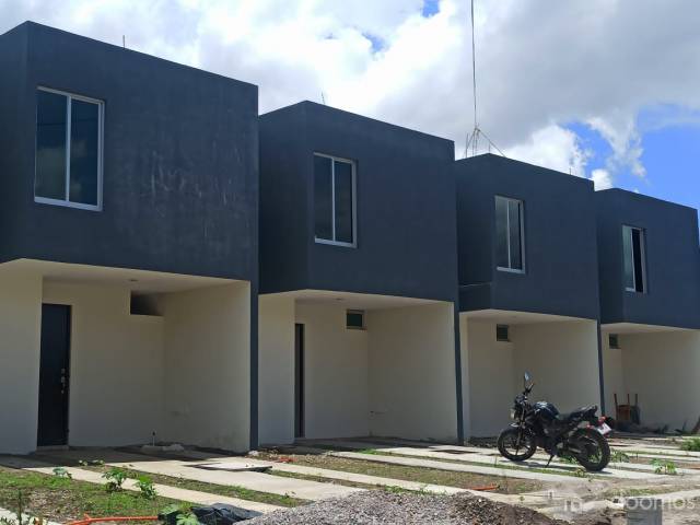 CASA NUEVA EN PRE-VENTA EN RESIDENCIAL XALISCA