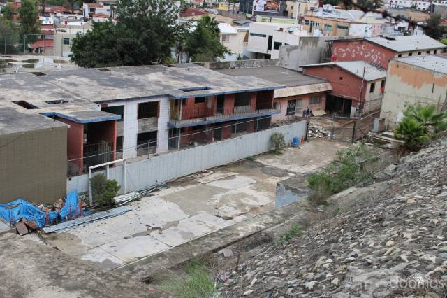 Venta de Terreno sobre Calle Cuarta, Tijuana, 1692m2