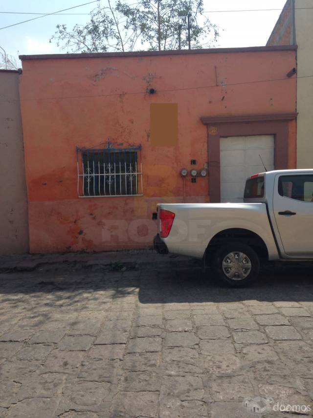 Casa PARA DEMOLER ( terreno) en venta en ZONA CENTRO