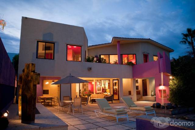 Fascinante Casa Contemporánea con vista al mar playa Costa Azul