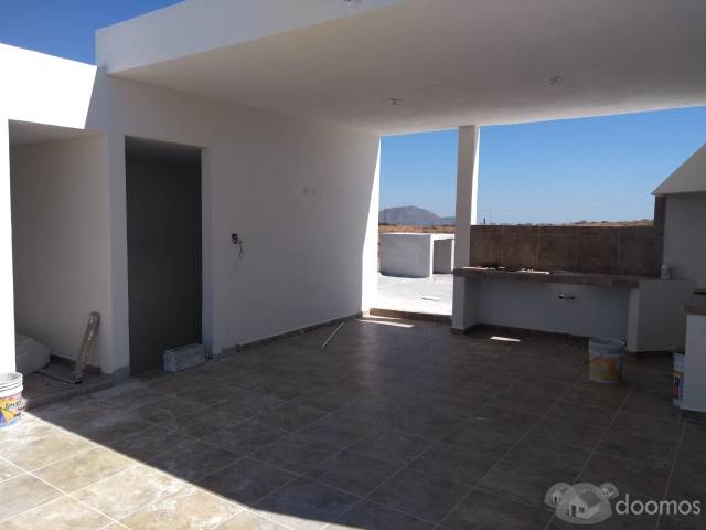 HERMOSA CASA NUEVA EN VENTA EN BRISAS PONIENTE