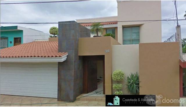 Casa Venta Finos Acabados, Amplios Espacios, Col. Ignacio Allende, Culiacán