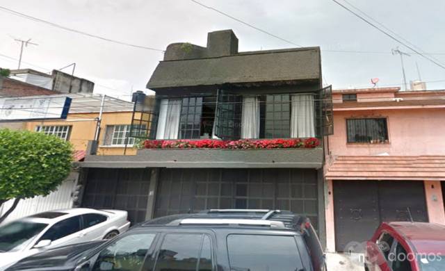 Casa en venta en Espartaco $6,400,000.00 pesos.