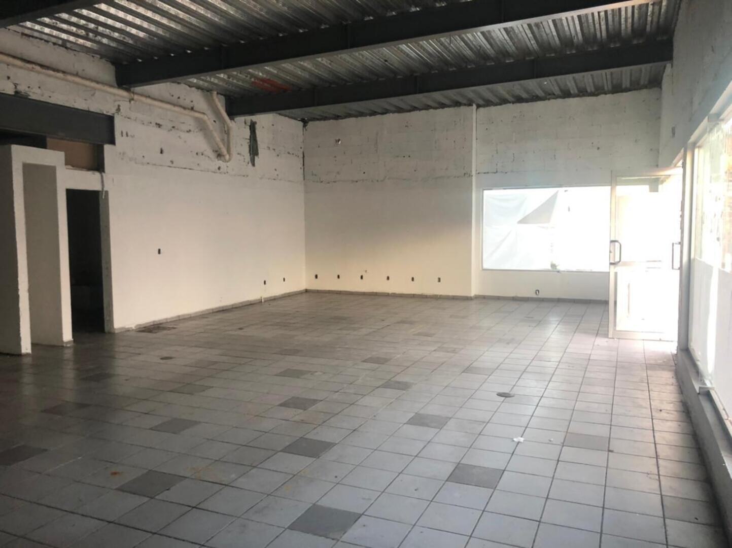 Local Comercial en Renta en 27 de Febrero esquina. col Atasta Villhermosa