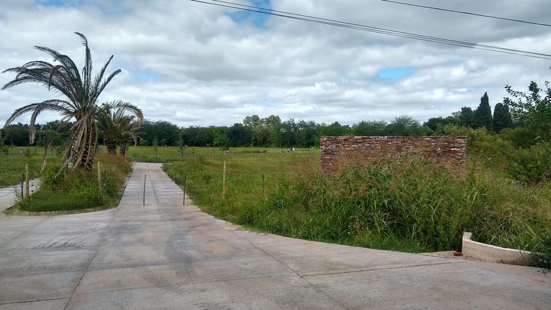 Lujan, Barrio Semi Cerrado , Las Tinajas,  lotes 900 m2