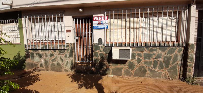 Casa en venta a mts  de Av Mitre y Avenida Uruguay Posadas