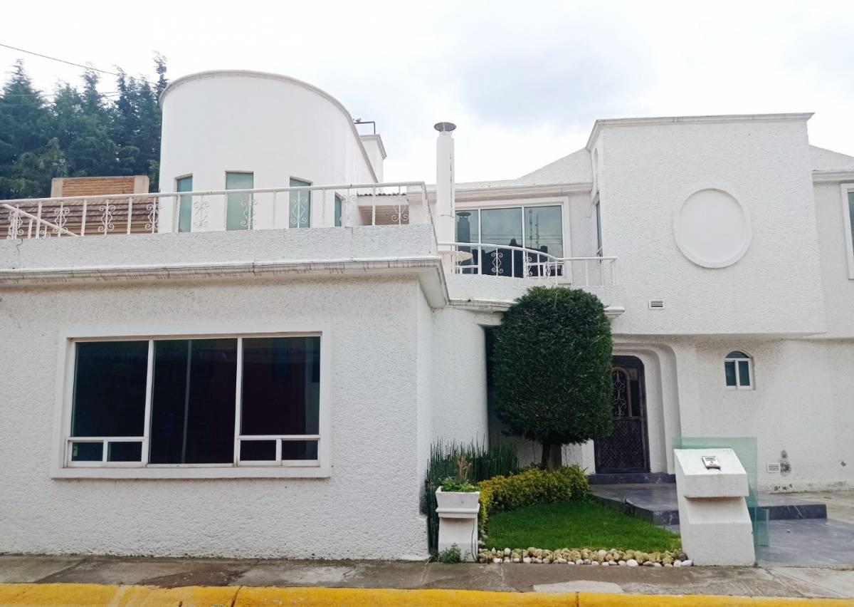 VENTA DE CASA EN VILLAS KENT PASEO DEL NEVADO EN METEPEC