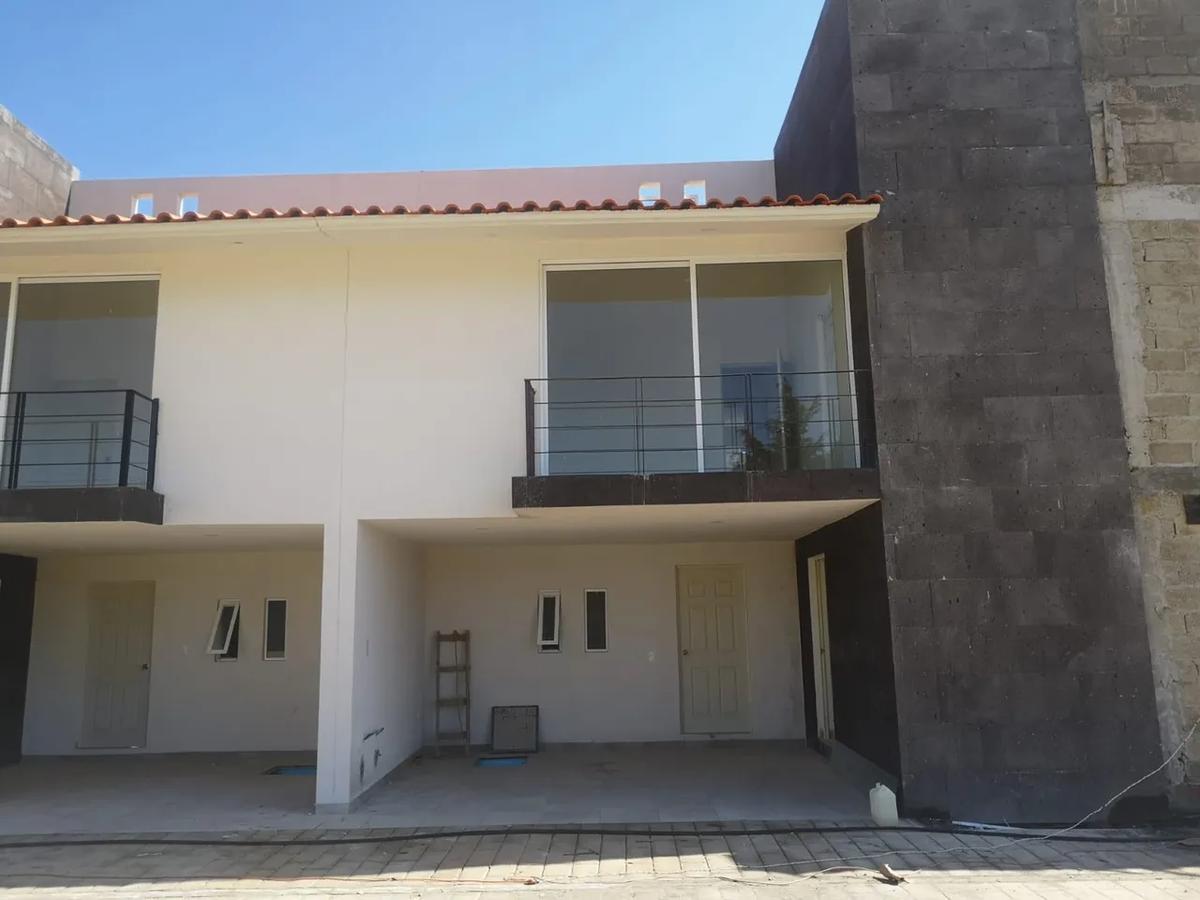 Casa en condominio - Cacalomacan