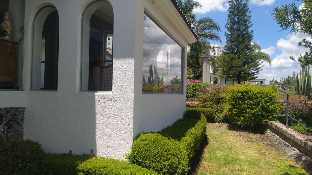 Se Vende Residencia en Vista Lago Juriquilla, ESPECTACULAR !!