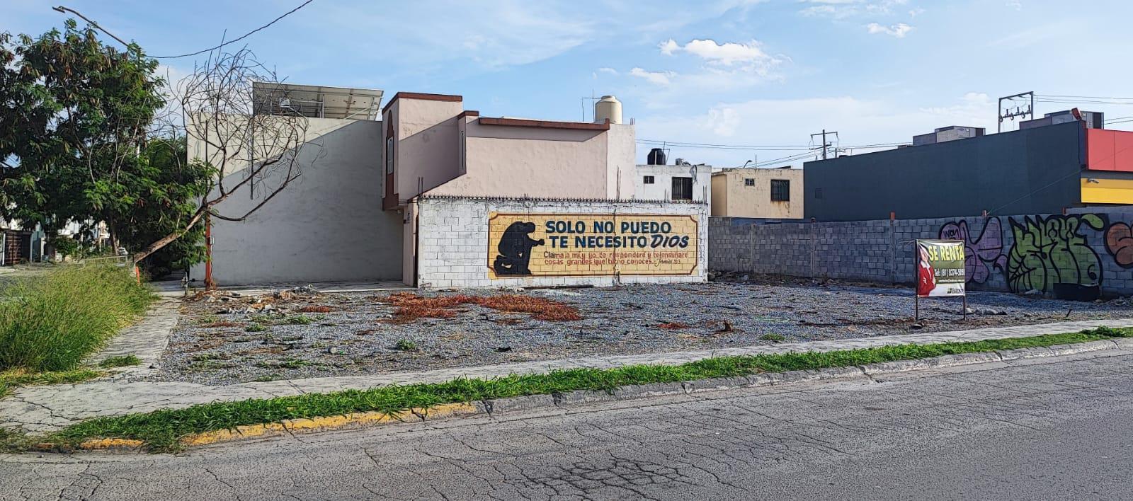 Terreno en Renta en Av. Palmas con Calle Alamo y San Leopoldo