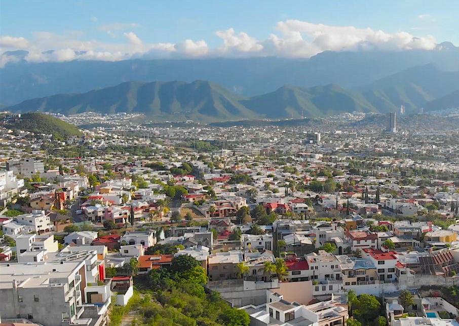 TERRENO EN VENTA LAS AGUILAS EN ZONA CONTRY GUADALUPE