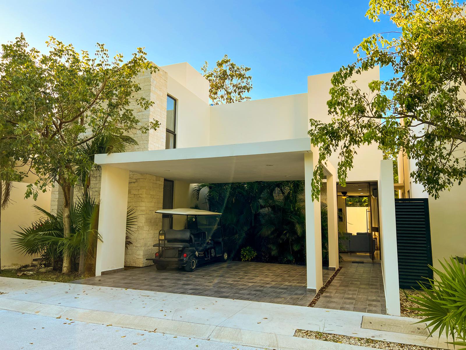Casa en venta de 4 recamaras en Playa del Carmen