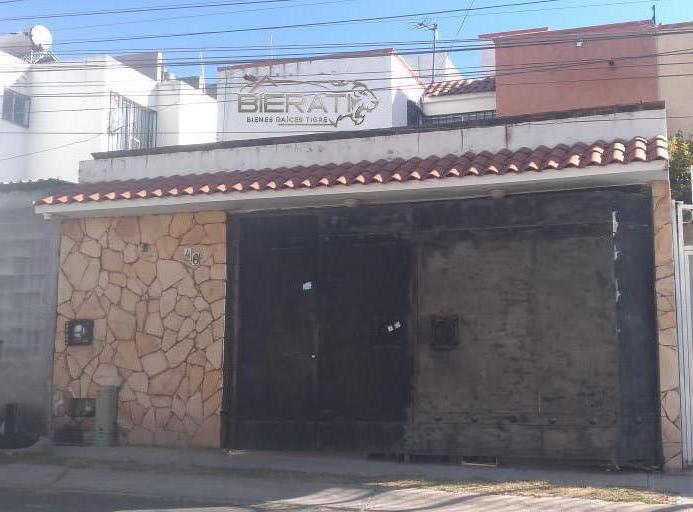 En venta casa en remate bancario - Corregidora, Querétaro