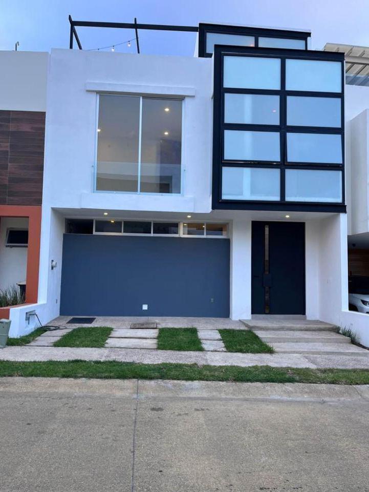 CASA EN VENTA EN VALLE IMPERIAL ZAPOPAN JALISCO