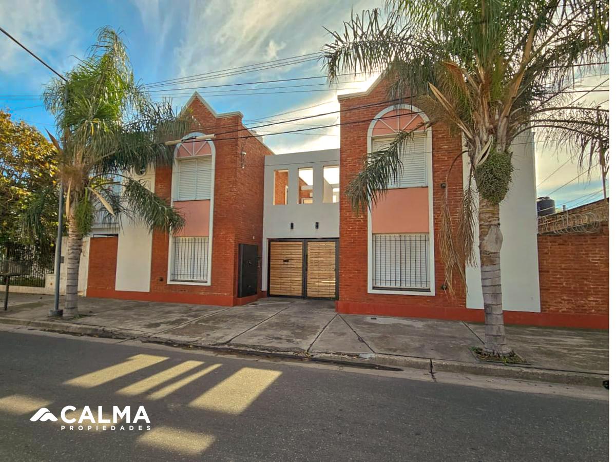 Venta Dpto PB 1 dorm con cochera, 25 de Mayo al 500. San Nicolas de los Arroyos.