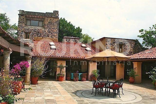 CASA EN VENTA HACIENDA LAS LUCIERNAGAS, TEPOZTLÁN MORELOS