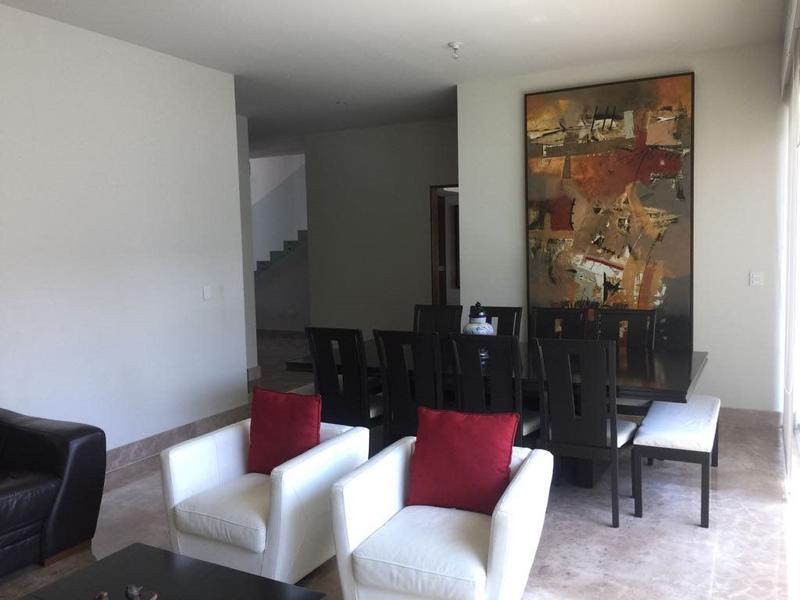 CASA EN VENTA CANTERÍAS CARRETERA  NACIONAL MONTERREY N L  $10,100,000