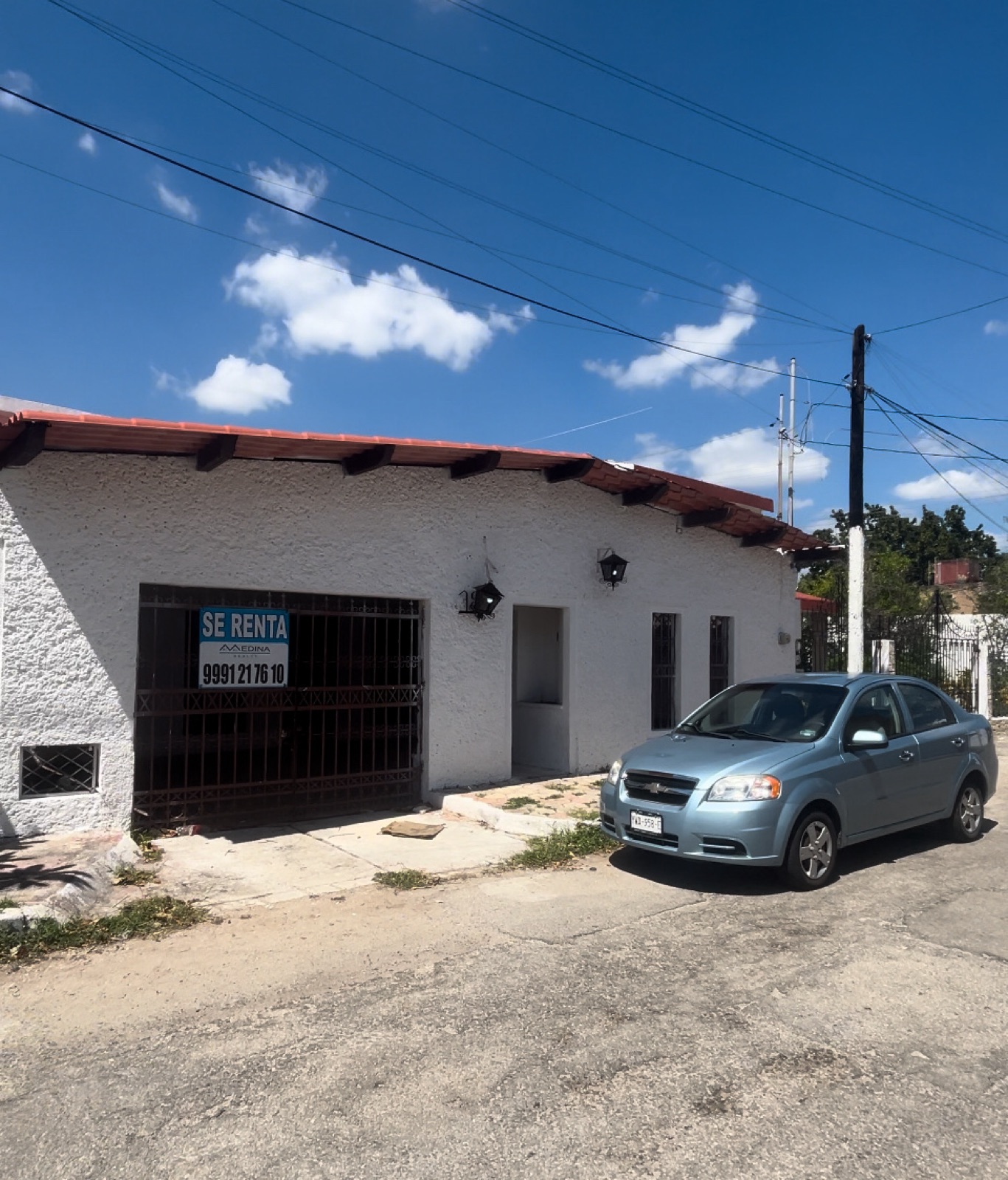 Casa - Fraccionamiento San Antonio Cinta ideal para oficina