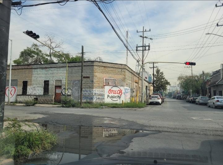 Terreno en  Renta Centro de Monterrey con Barda Perimetral