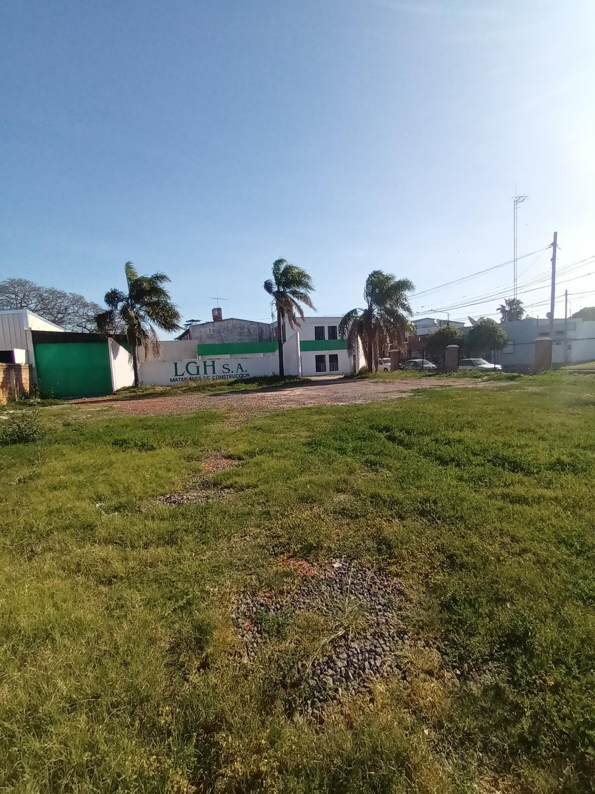 Local en San Nicolas De Los Arroyos