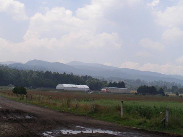 MAGNIFICO TERRENO A PIE DE CARRETERA