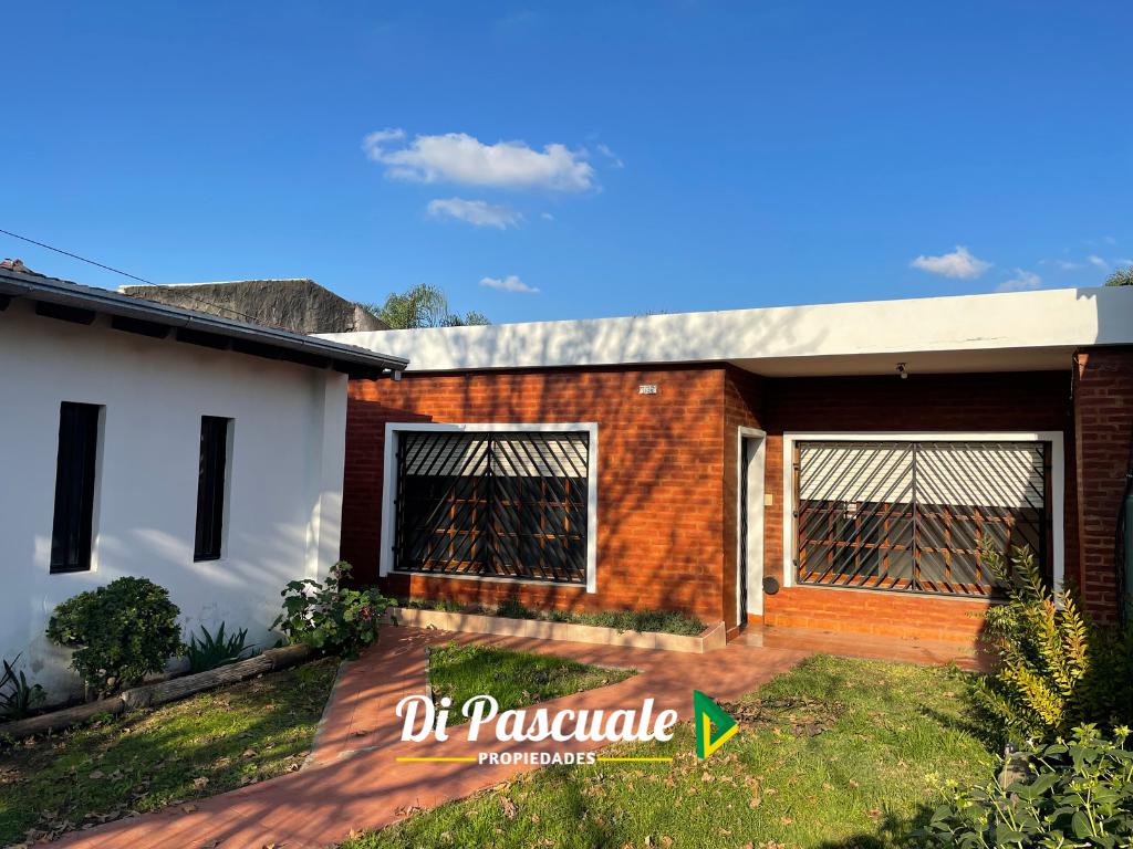 Venta Casa con 3 Dormitorios - Moreno Sur