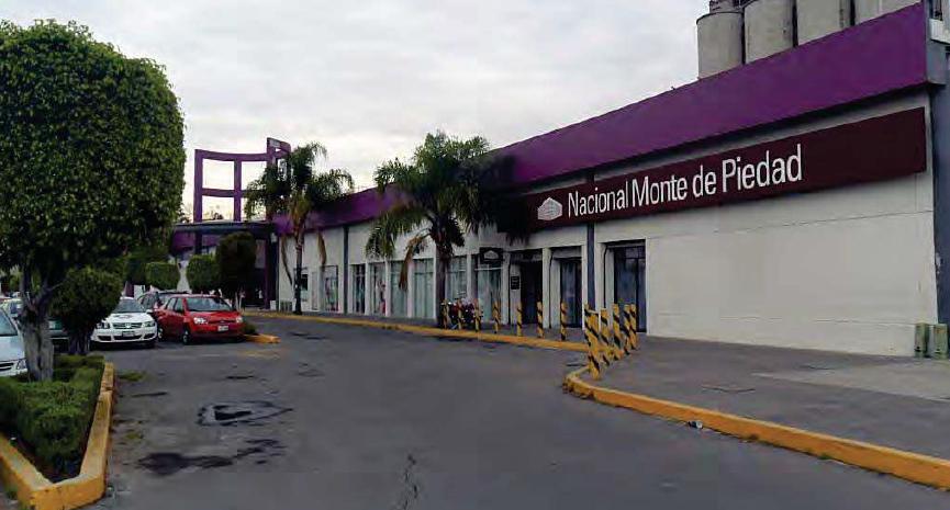 Locales en RENTA en LA VÍA Plaza Comercial. Cuautitlán. Estado de México.