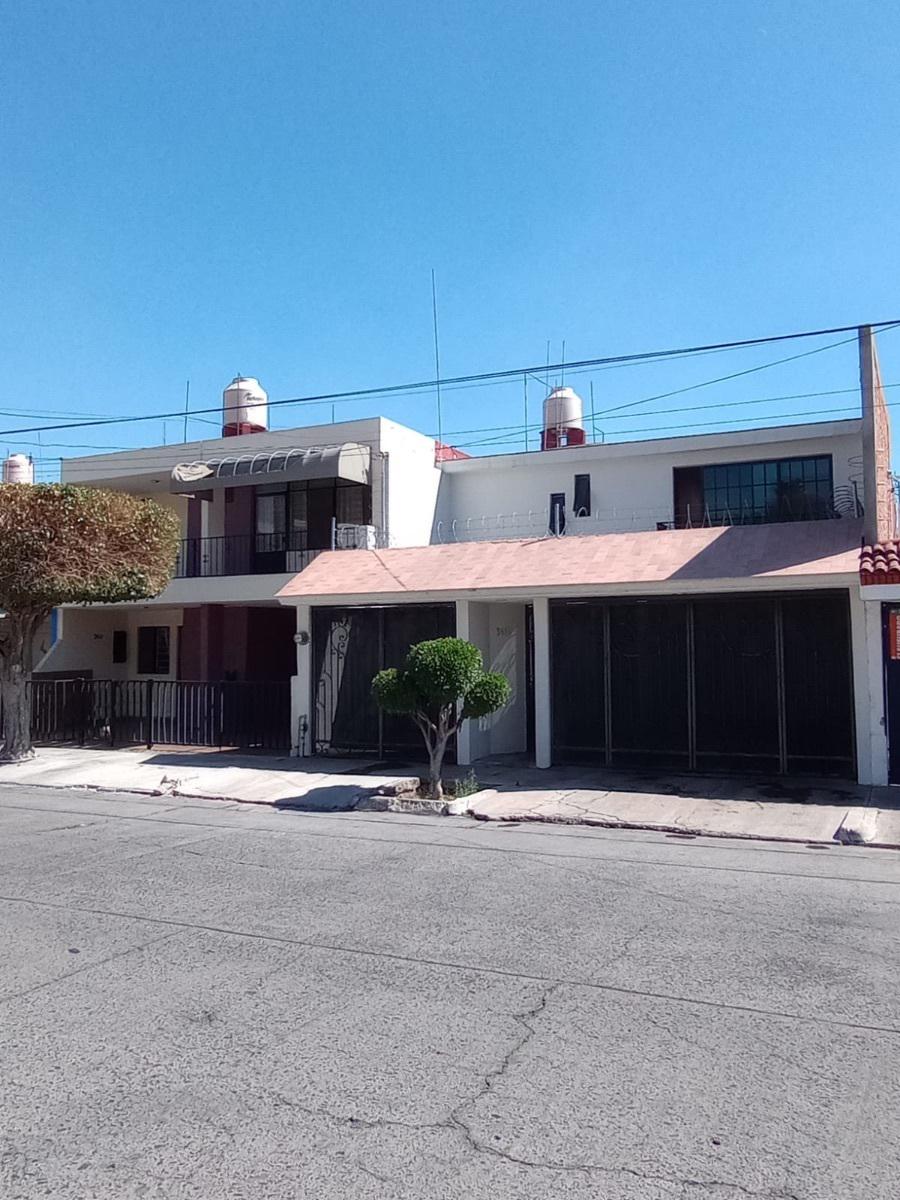 Venta casa en Loma Bonita