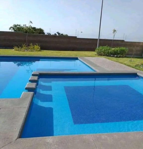 CASA CON JACUZZI, CANCHAS DEPORTIVAS Y GIMNASIO PARA FINES DE SEMANA