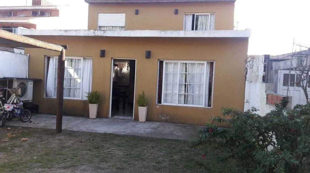 Casa venta - 2 dormitorios 1 baño - 200mts2 totales - San Bernardo Del Tuyu