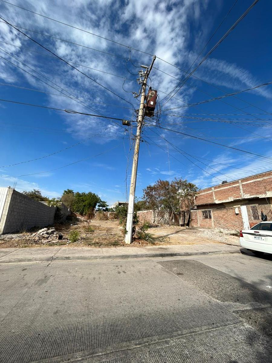 Terreno en  venta la  Colonia Liberta, Culiacan, Sin.