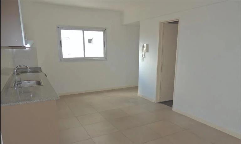 Departamento en Villa Ballester. Escucha oferta!