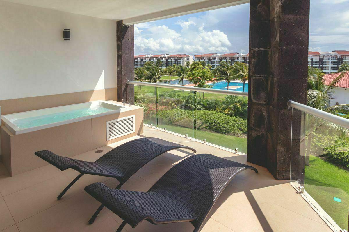 Condominio de 3 Recámaras con Vista al Mar en Venta - Mareazul