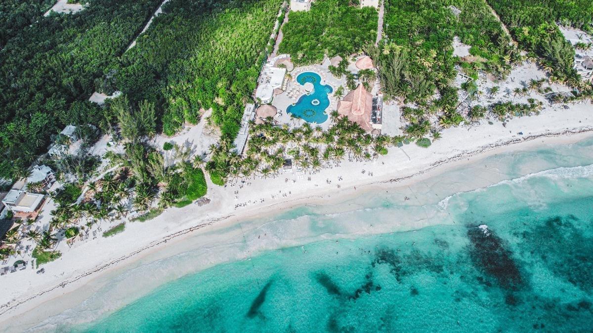 Terreno residencial en venta con acceso a club de playa