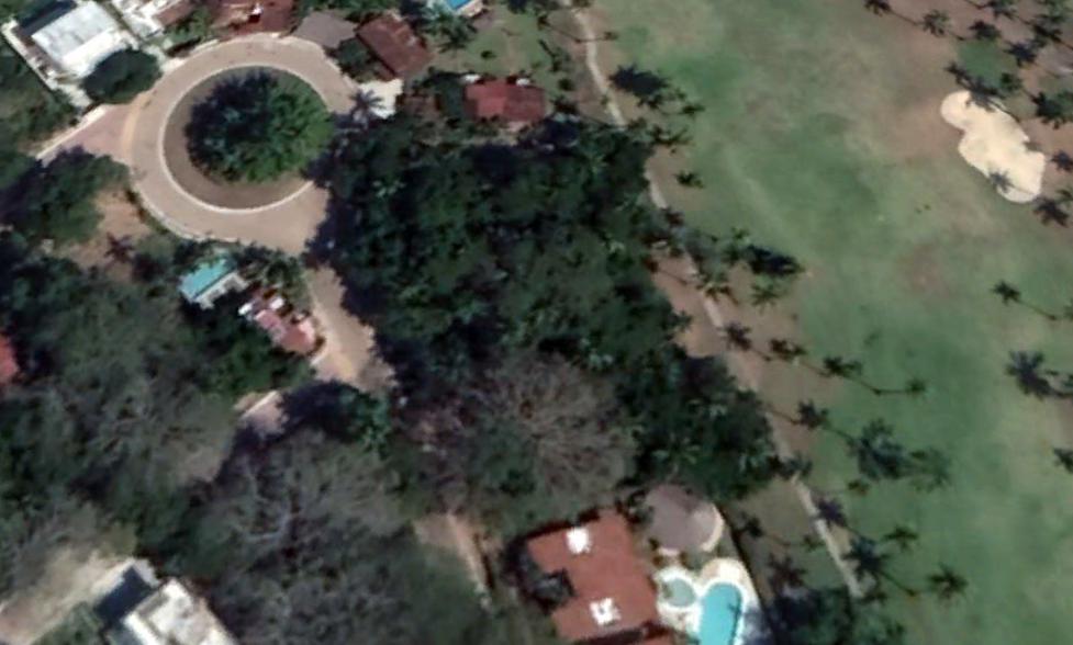 Terreno Club de golf Ixtapa, vista al campo, Ideal para desarrollo de casas o departamentos