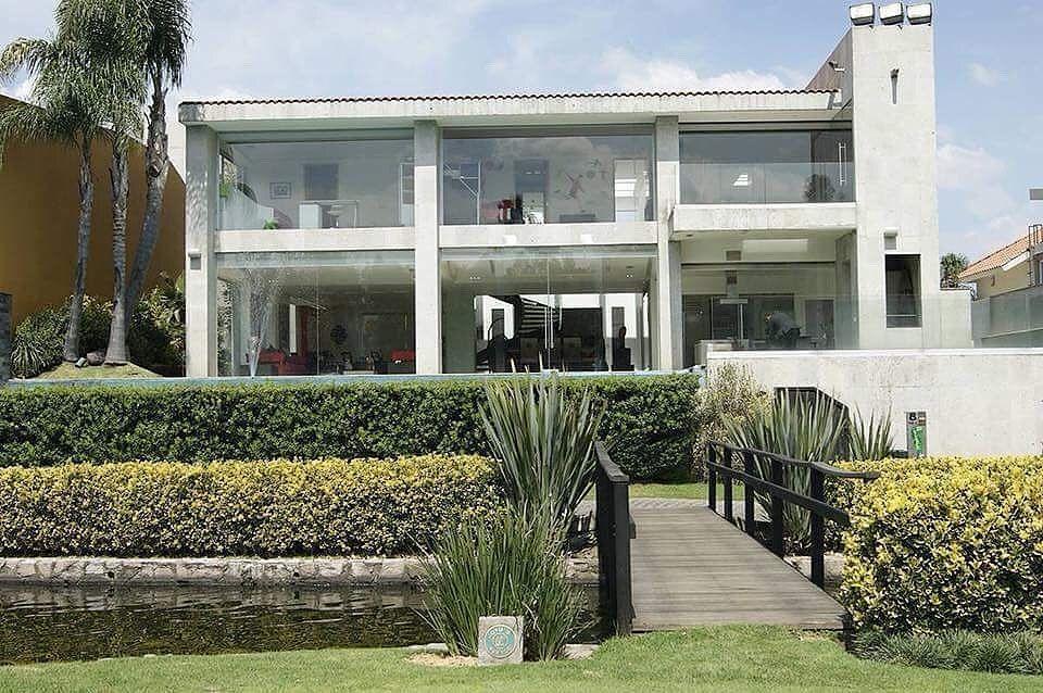 Vendo  Casa en Lomas Country Club