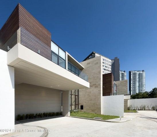 Casa en Venta en Huixquilucan, Bosque Real   Gch. 24-4825