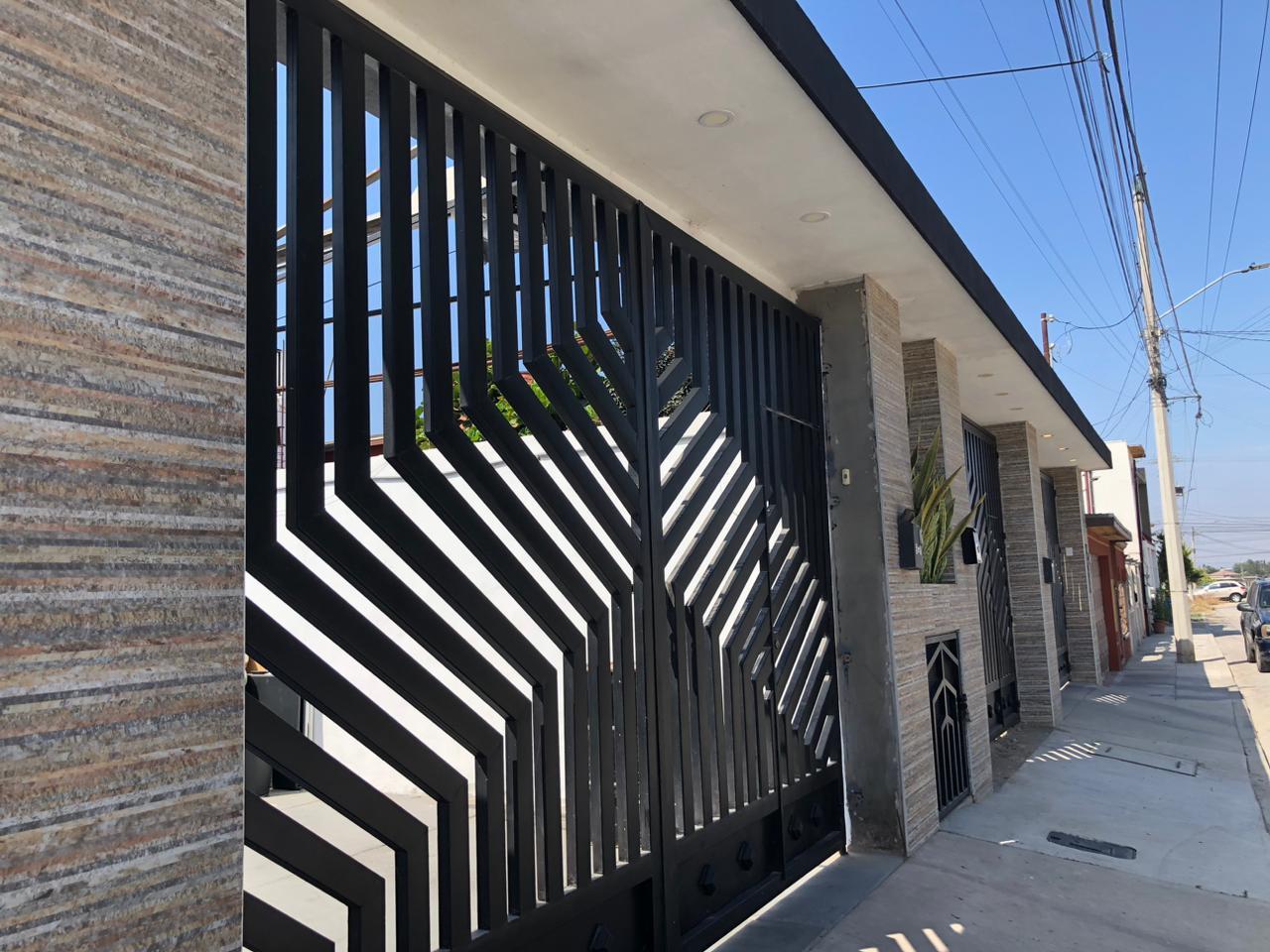 Renta departamento primer nivel dos estacionamientos jardín dorado Tijuana