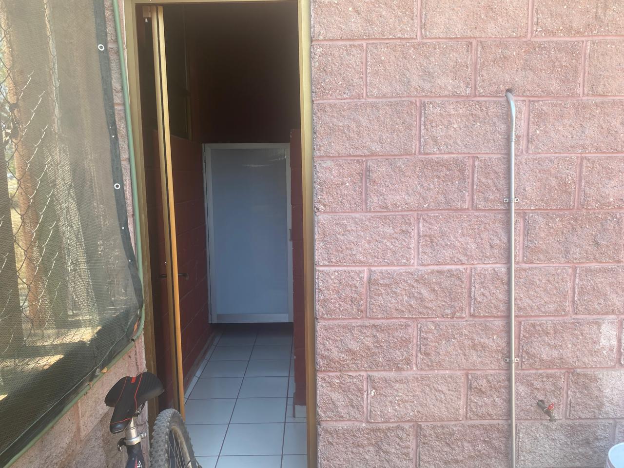 Edificio habilitado para escuela en venta/renta en  Las Trojes, Corregidora