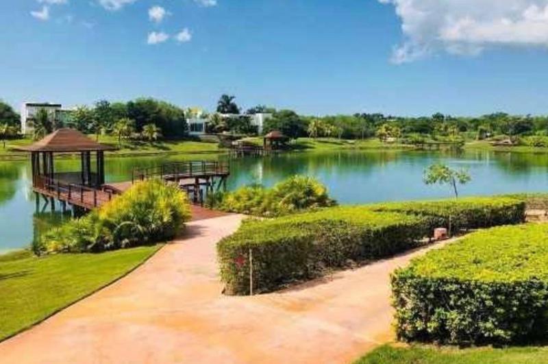 Espectacular Terreno Frente Al Lago En Yucatán Country Club