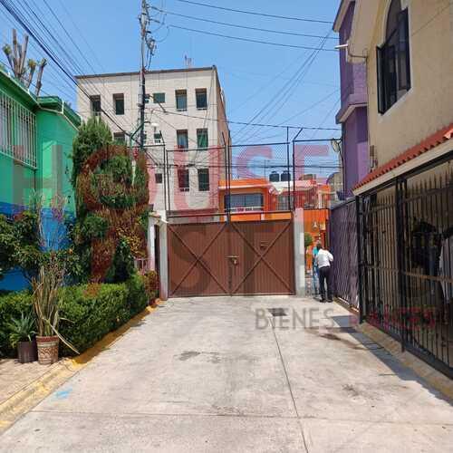 CASA TIPO DUPLEX EN VENTA SAN FRANCISCO XOCOTITLA, DEL GAS