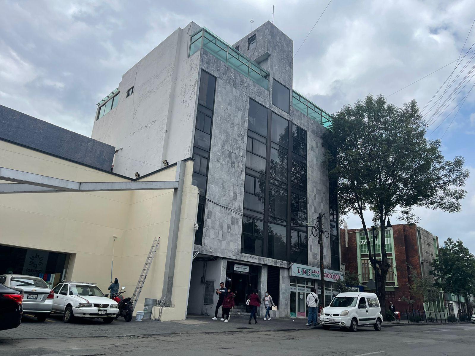 Edificio en venta en centro de Toluca, sobre Morelos