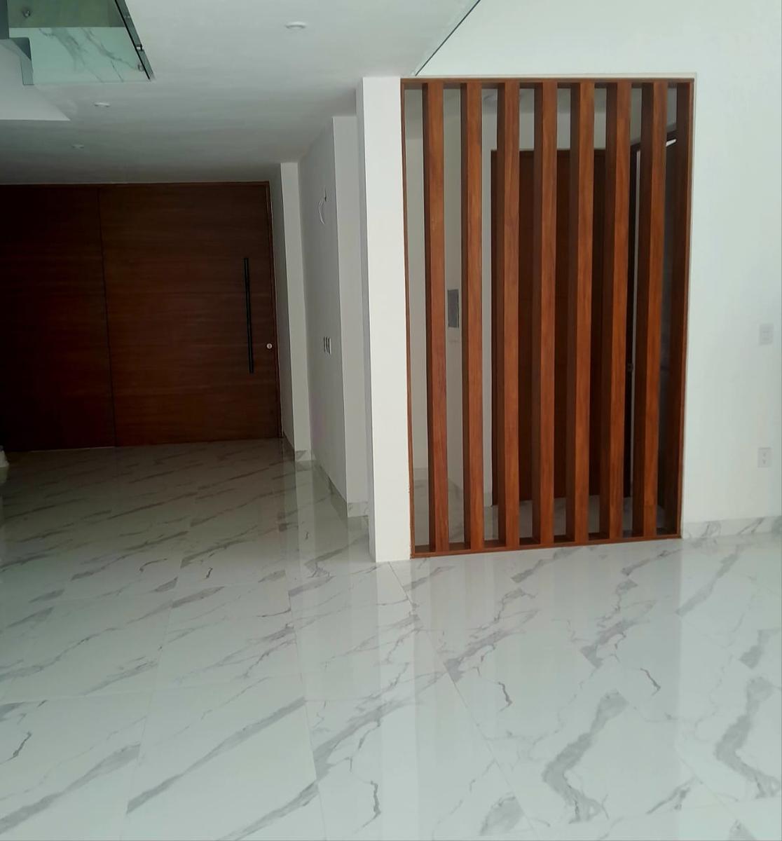 Venta Casa En Residencial RIO, Cancun Q. Roo