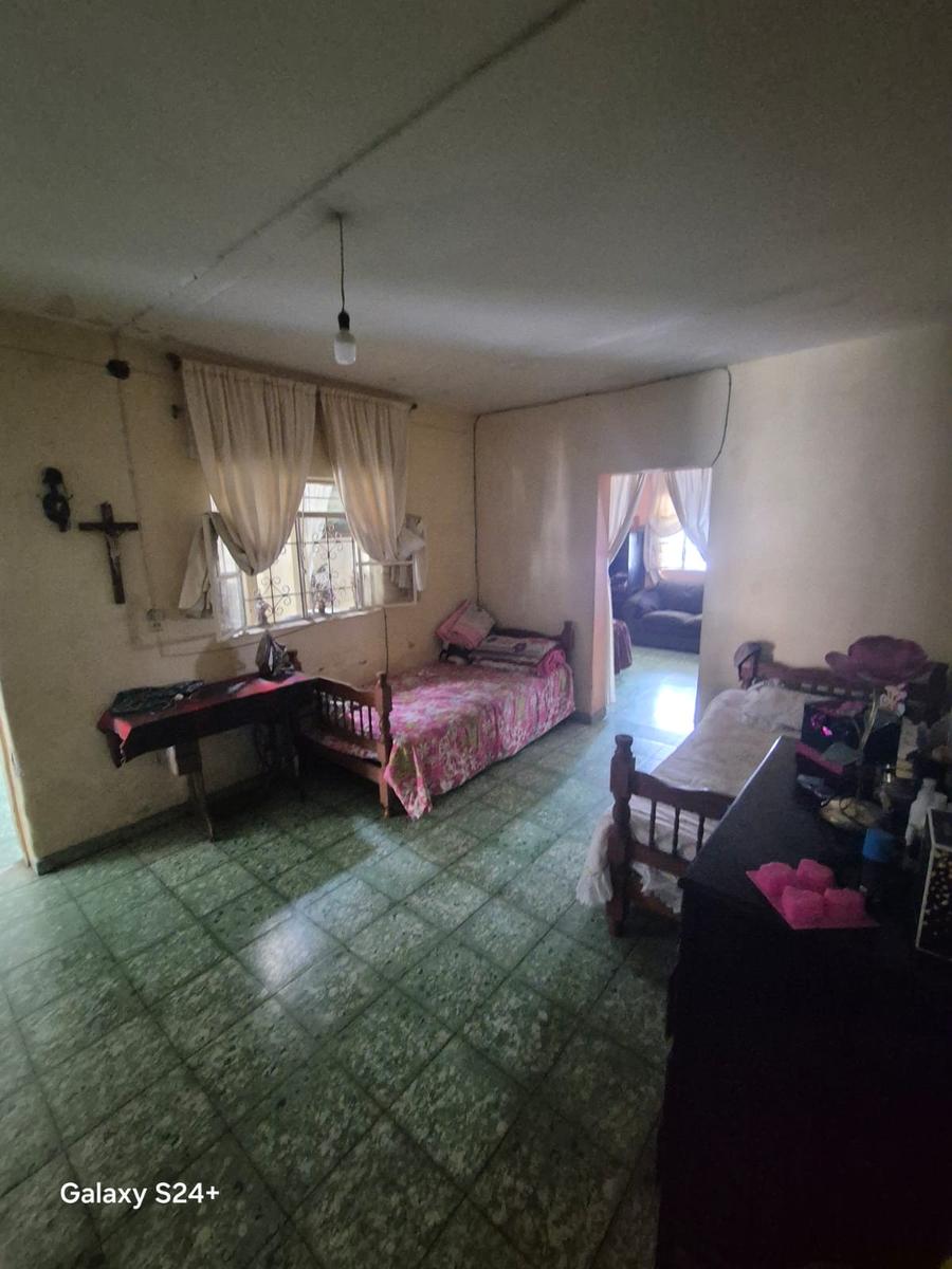 Casa en  venta en Toluquilla (Con huerto) A una cuadra de periférico