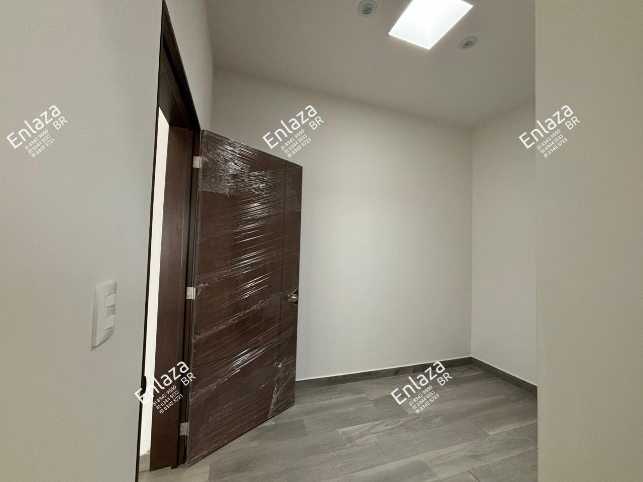 Casa de 2 plantas en venta  Rincón de Sayavedra , Saltillo Coahuila