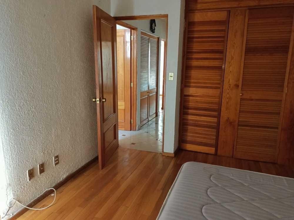 CASA EN VENTA EN EL CENTRO DE QUERETARO