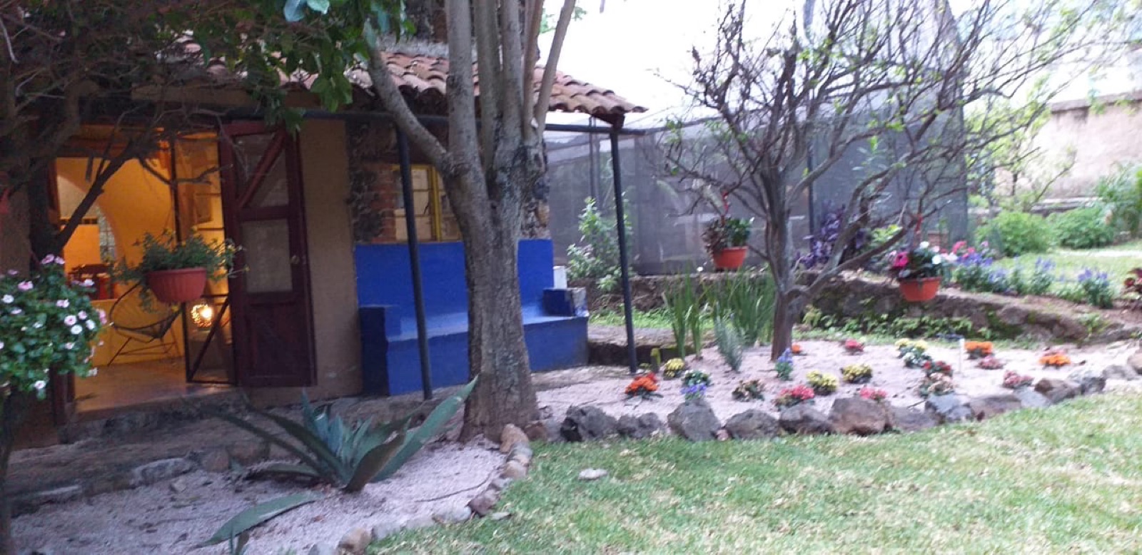 CASA EN AMATLÁN DE QUETZALCÓATL, TEPOZTLÁN, MORELOS