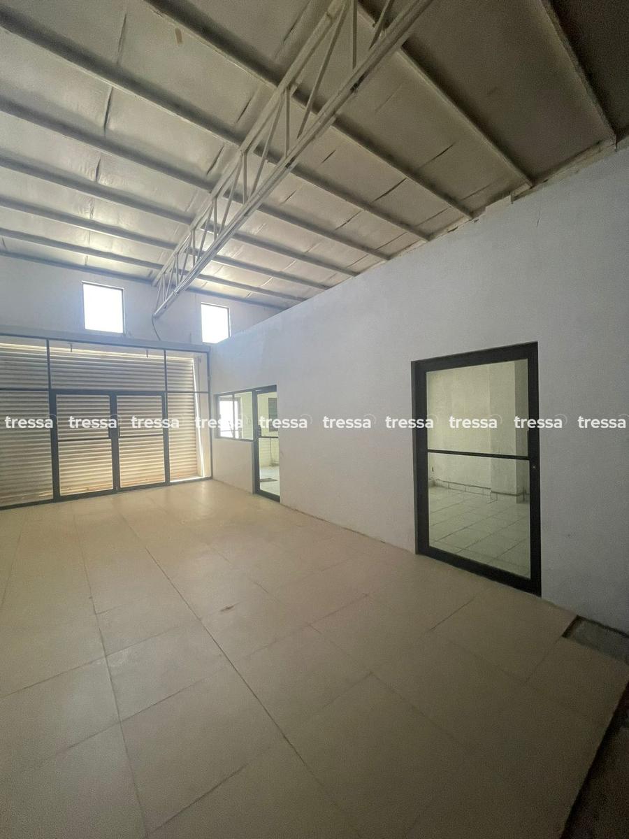 Bodega Comercial Venta Tabalaopa Chihuahua. TRM