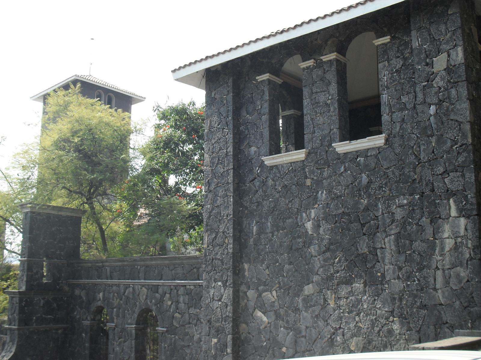 Venta de Hotel Castillo Farallones en Tepoztlán Morelos